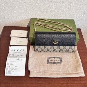 *SOLD* Gucci Black and Gray Crossbody Bag with Signature Style.